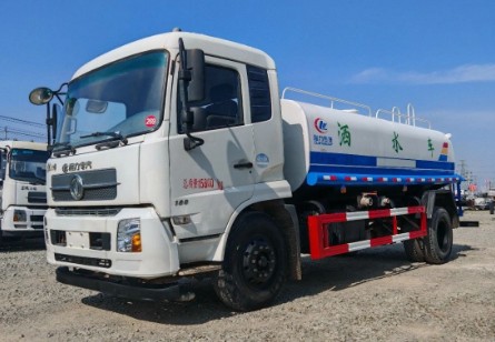 二手東風(fēng)天錦15方灑水車_二手東風(fēng)天錦灑水車國五20年 二手東風(fēng)天錦15方灑水車_二手東風(fēng)天錦灑水車國五20年
